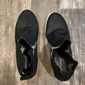 Women’s Steve Madden Booties- Size 9